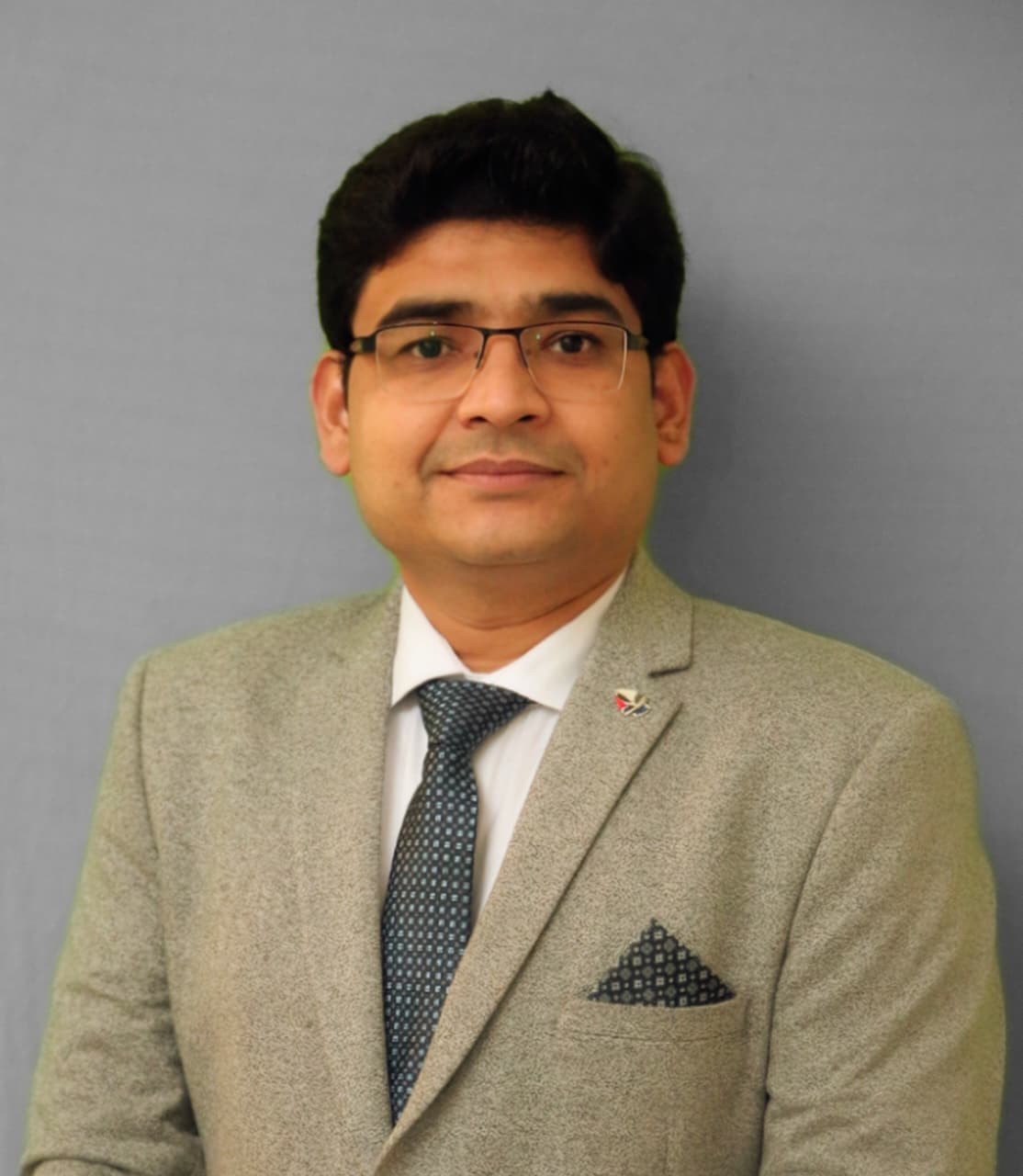 Dr. Manish Mahajan